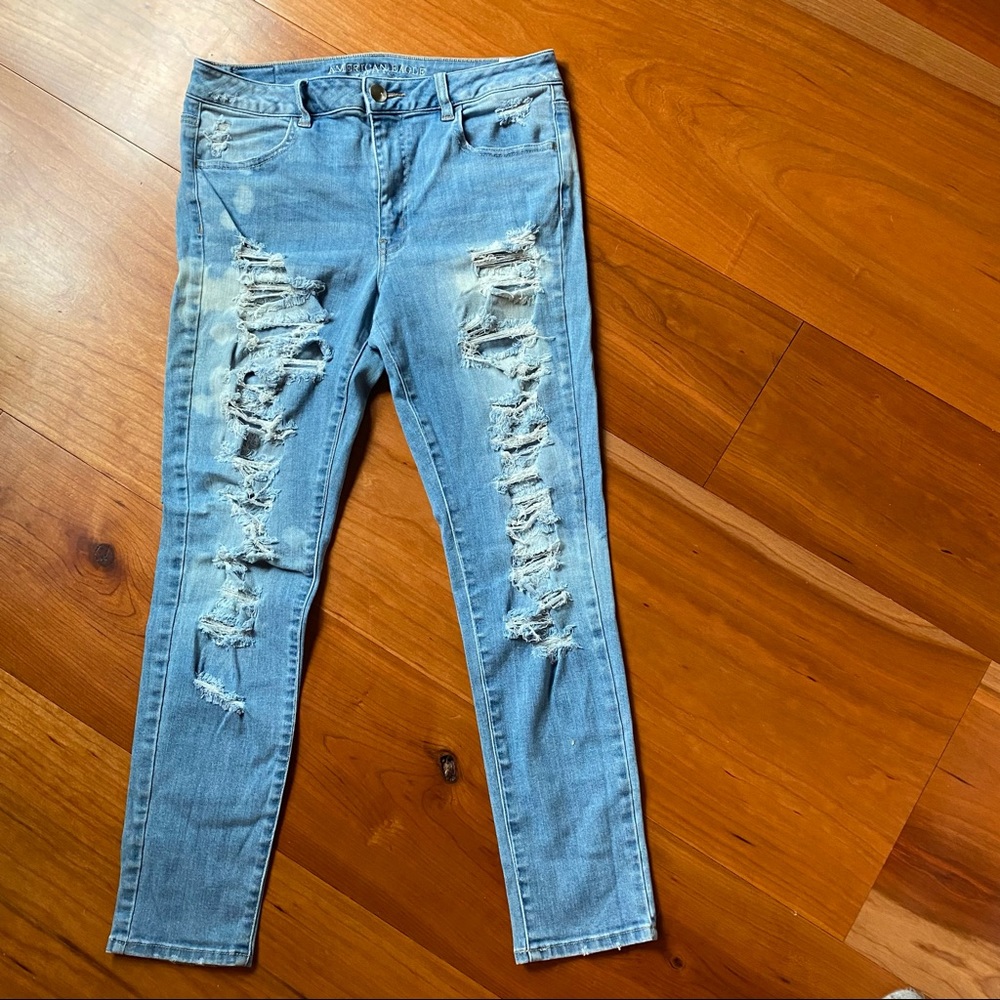 American eagle distressed high-rise jeggings